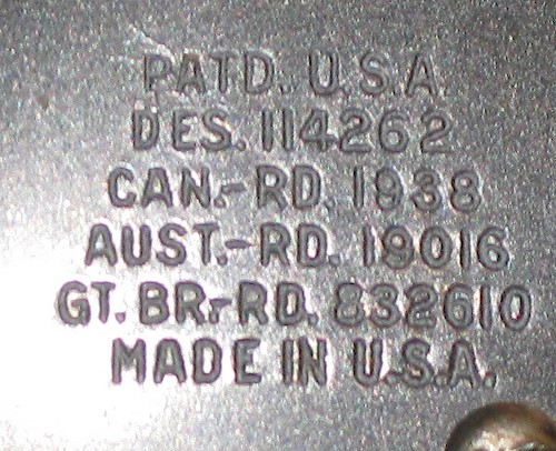 3c PATD. U.S.A, DES,112462, CAN., AUST., GT.BR, MADE IN U.S.A. Each line starts about 1/2 letter to the left of the one above it. Used from late 1946 on.. Back 3c