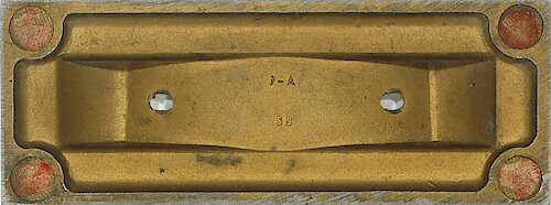 3 Base is standard depth of 1 27/32 inches. The cavity number "1-A" or "2-A" has narrow spacing. The "69" at the bottom is  right-aligned with the "1-A" or left-aligned with the "2-A". Used from ca. 
April 1935 through the end of Style 4.. Big 4 Base 3 "1-A"