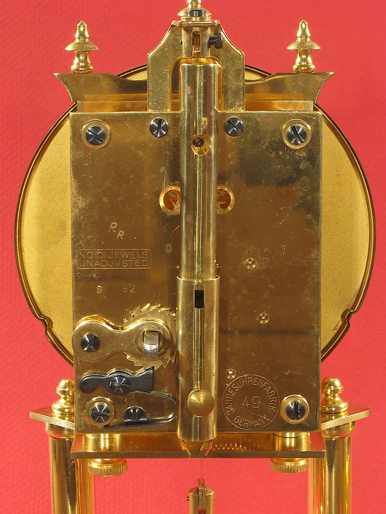 Schatz Standard 400 Day Clock Ivory Painted Dial. This movement is like Horolovar back plate No. 1279 (with RR on it) but it also has the date of 9 52 (September 1952).