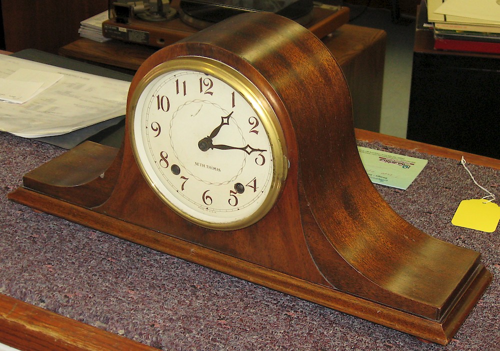 Seth Thomas Staunton 1w. Seth Thomas Staunton 1w Shelf Clock Model Photo