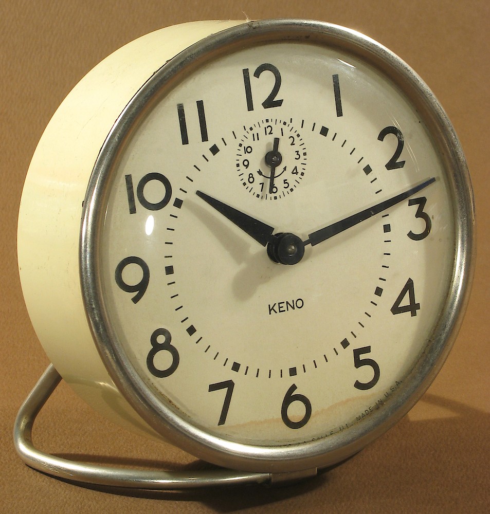 Westclox Keno Style 4 Ivory Plain. Westclox Keno Style 4 Ivory Plain Alarm Clock Model Photo