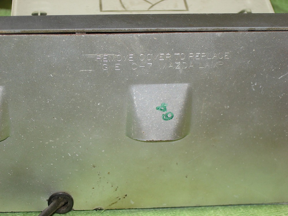 General Electric 4h72. "Remove cover to replace G. E.  C-7 Mazda Lamp"