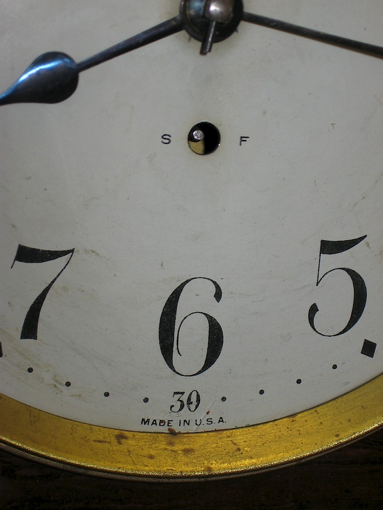 Seth Thomas Belmont No 2. Seth Thomas Belmont No 2 Shelf Clock Model Photo