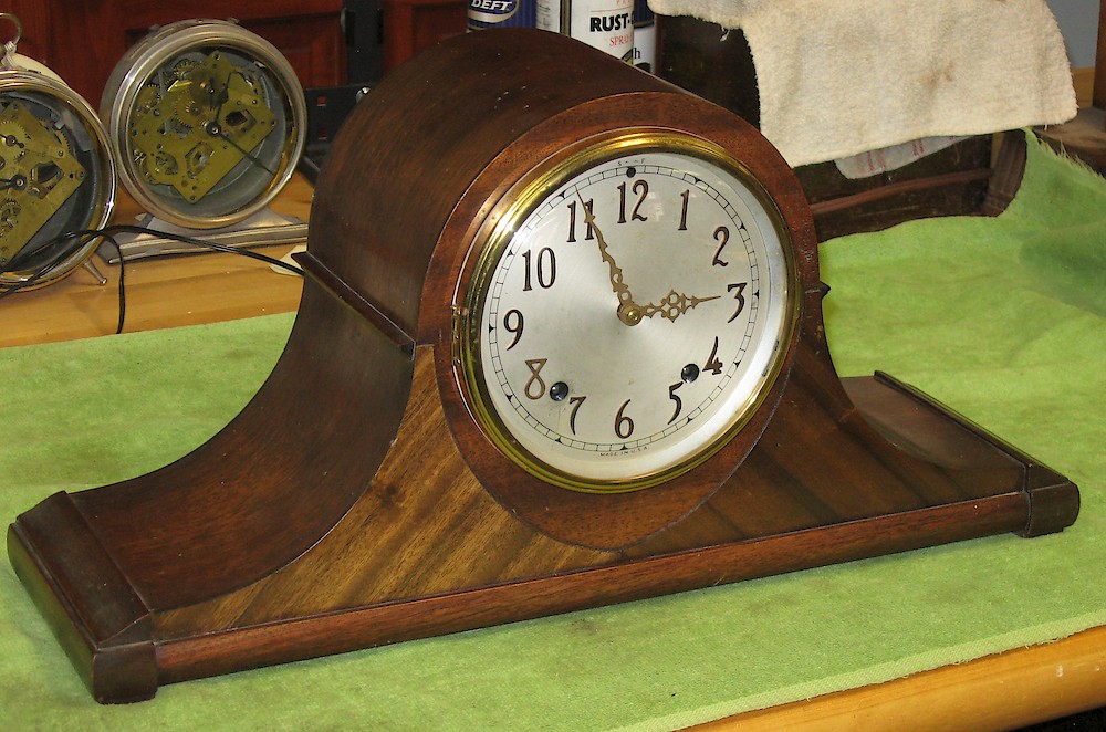 Plymouth Tambour Quarter Hour Strike 4601 Movement. Plymouth Tambour Quarter Hour Strike 4601 Movement Shelf Clock Model Photo