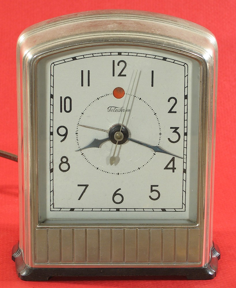 Telechron 711. Telechron 711 Alarm Clock Model Photo