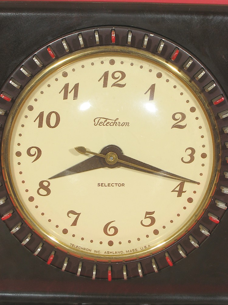 Telechron 8ha55. Telechron 8ha55 Shelf Clock Model Photo