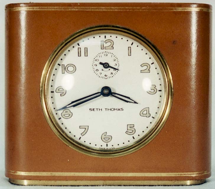 Seth Thomas Deft 4 Luminous. Seth Thomas Deft 4 Luminous Alarm Clock Model Photo