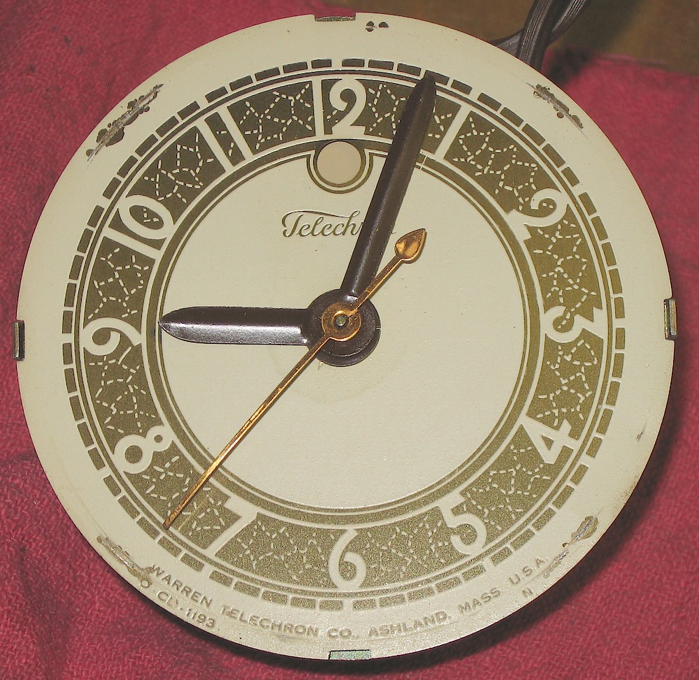 Telechron 3h07. Telechron 3h07 Shelf Clock Model Photo