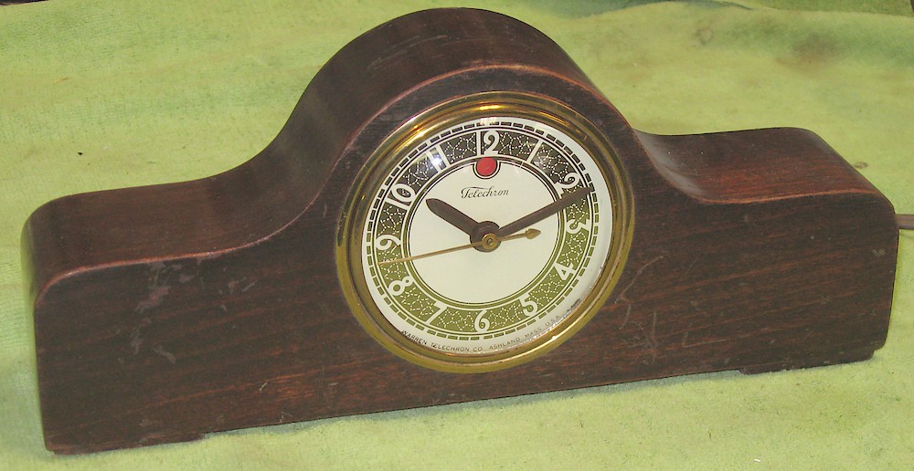 Telechron 3h07. Telechron 3h07 Shelf Clock Model Photo