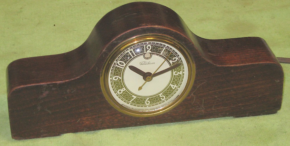 Telechron 3h07. Telechron 3h07 Shelf Clock Model Photo