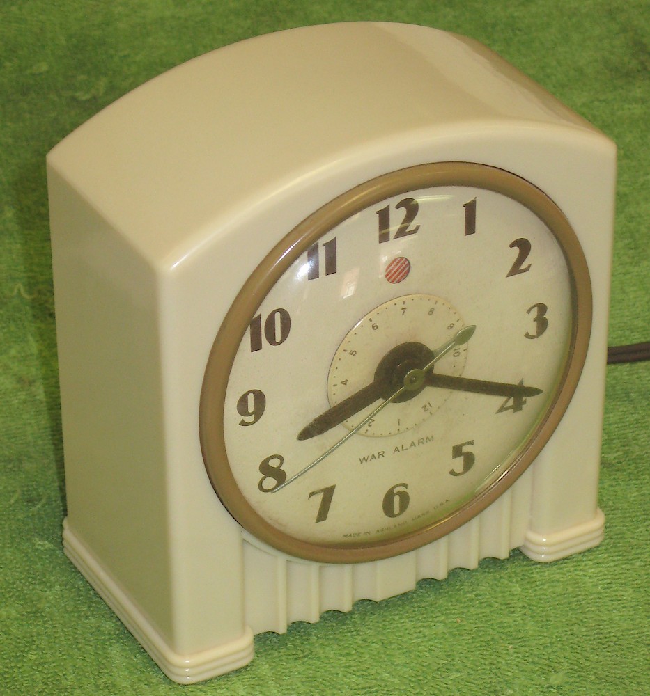 Telechron War Alarm 2. Telechron War Alarm 2 Alarm Clock Model Photo