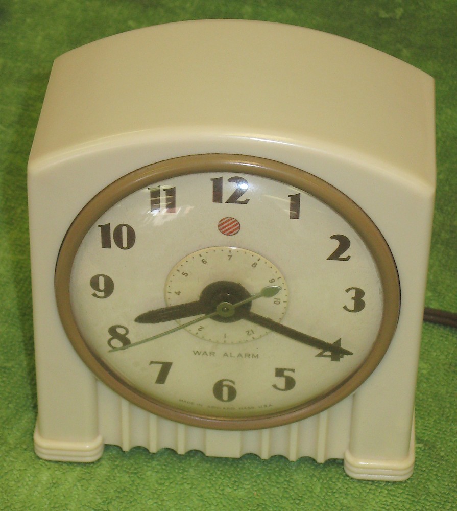 Telechron War Alarm 2. Telechron War Alarm 2 Alarm Clock Model Photo