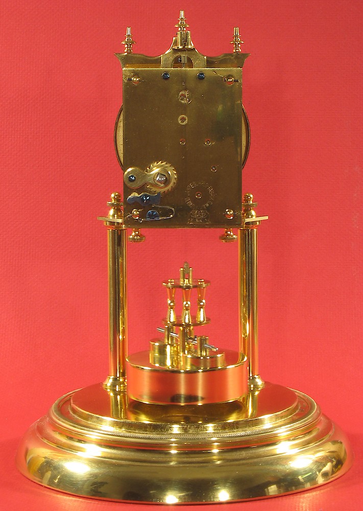 Jahresuhrenfabrik Small Disc Pendulum 400 Day Clock. Jahresuhrenfabrik Small Disc Pendulum 400 Day Clock Shelf Clock Model Photo