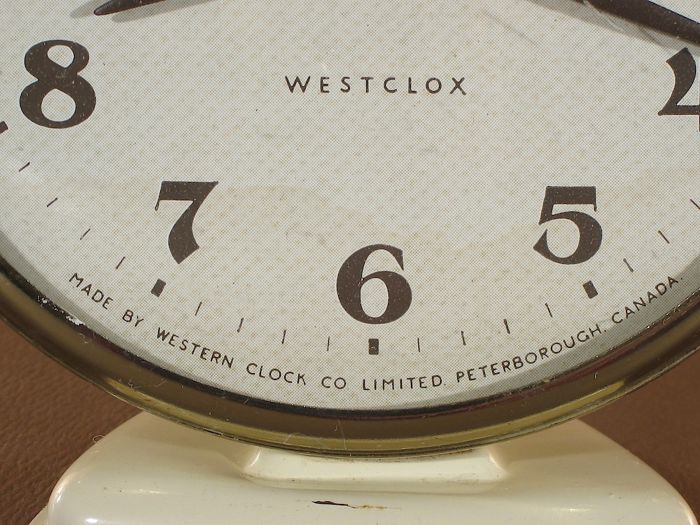 Westclox Canada America Y66 Ivory Plain. Westclox Canada America Y66 Ivory Plain Clock Example Photo