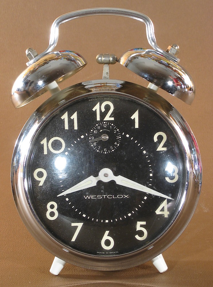 Westclox Brazil Twin Bell Off White Luminous Clock Example Photo (ID 2189)