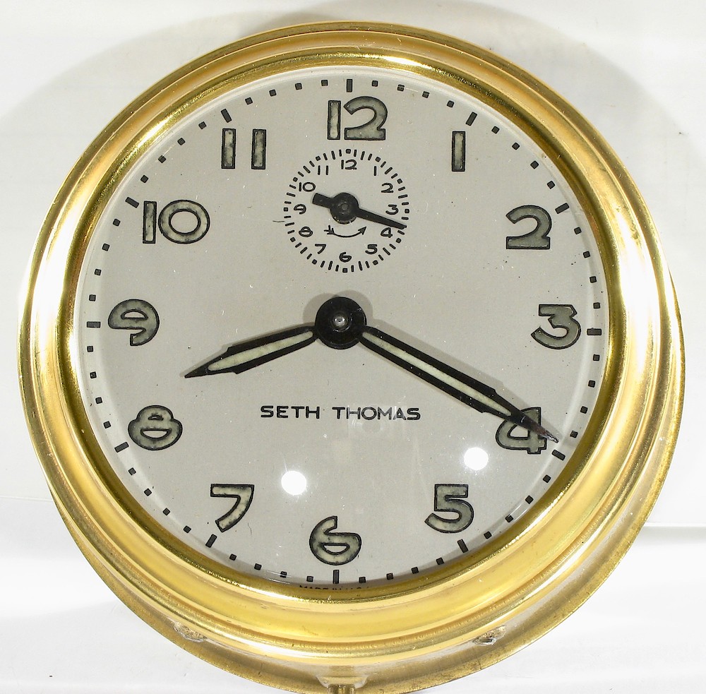 Seth Thomas Black Catalin Alarm Luminous. Seth Thomas Black Catalin Alarm Luminous Clock Example Photo