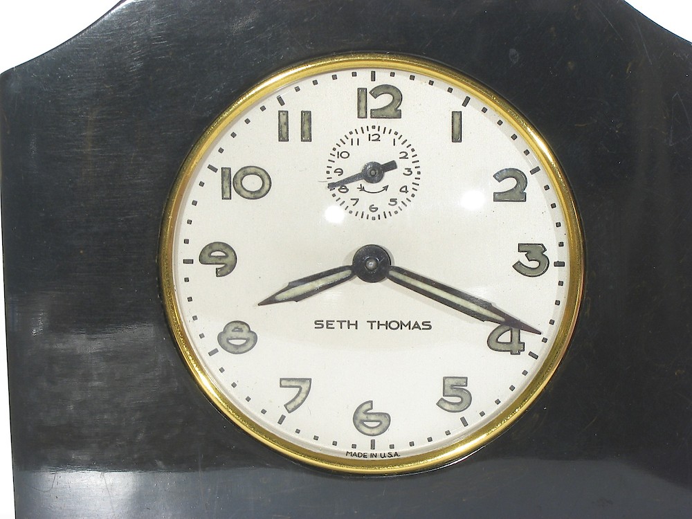 Seth Thomas Black Catalin Alarm Luminous. Seth Thomas Black Catalin Alarm Luminous Clock Example Photo