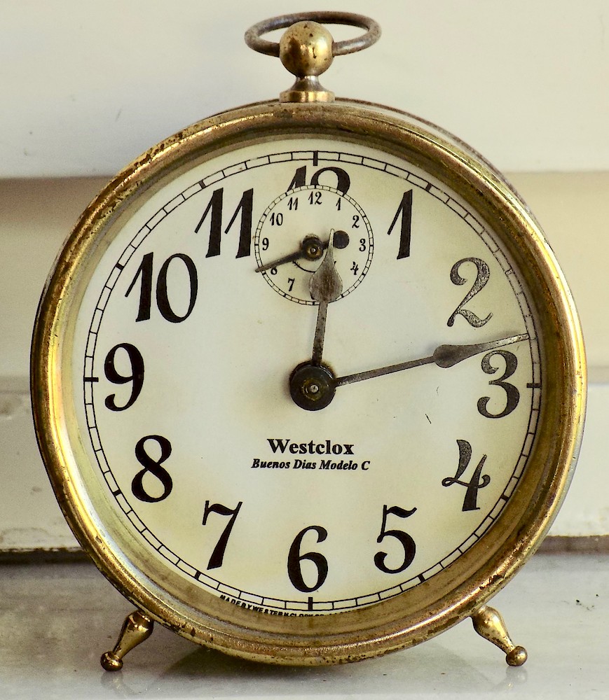 Westclox Buenos Dias Modele C. Westclox Buenos Dias Modele C Clock Example Photo