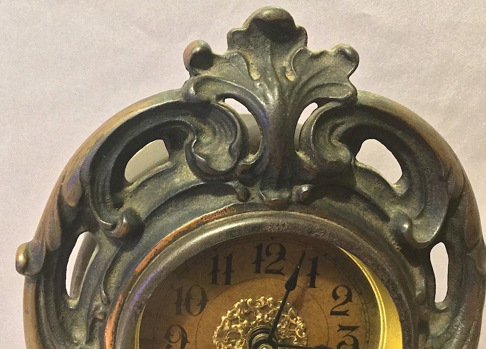 Westclox Peerless Time Gold. Westclox Peerless Time Gold Clock Example Photo