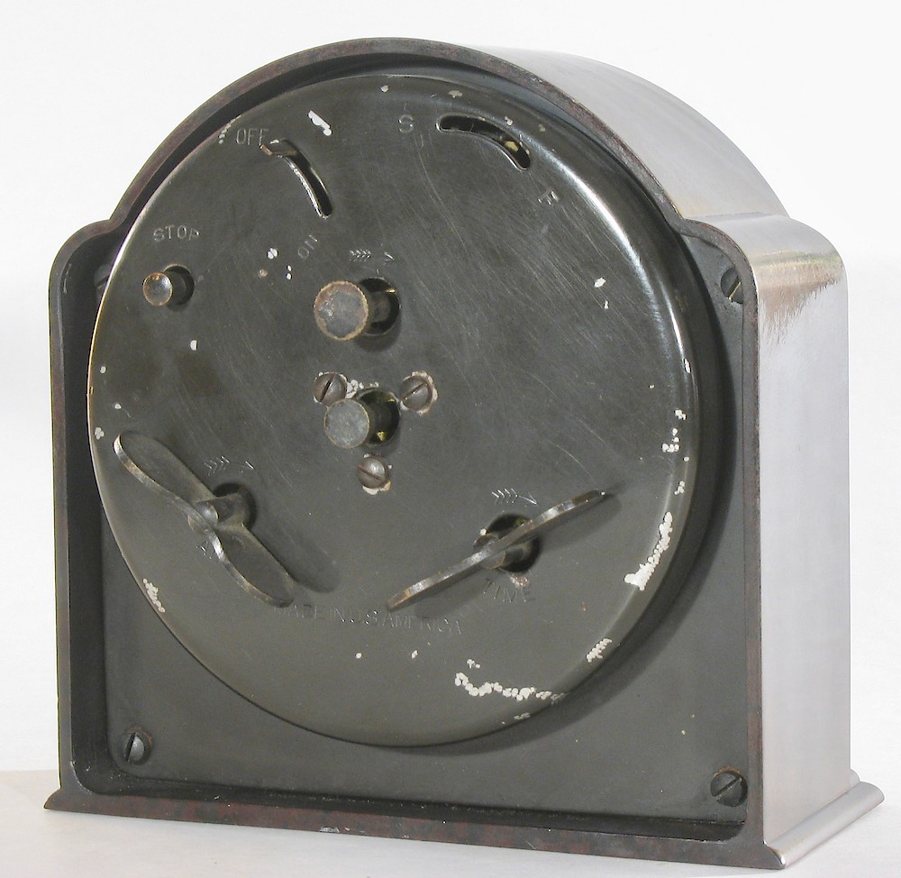 Westclox 8 Day Alarm Bakelite Round Top. Westclox 8 Day Alarm Bakelite Round Top Clock Example Photo