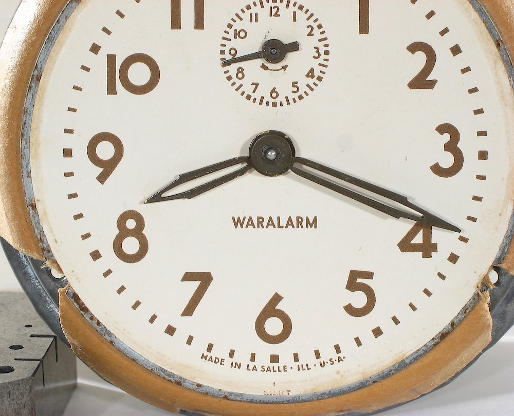 Westclox Baby Ben Style 5 Waralarm Ivory Plain. Westclox Baby Ben Style 5 Waralarm Ivory Plain Clock Example Photo