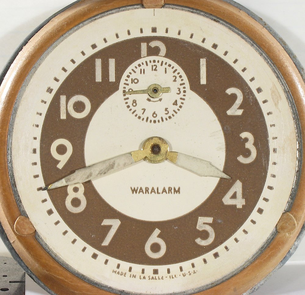 Westclox Baby Ben Style 5 Waralarm Ivory Luminous. Westclox Baby Ben Style 5 Waralarm Ivory Luminous Clock Example Photo