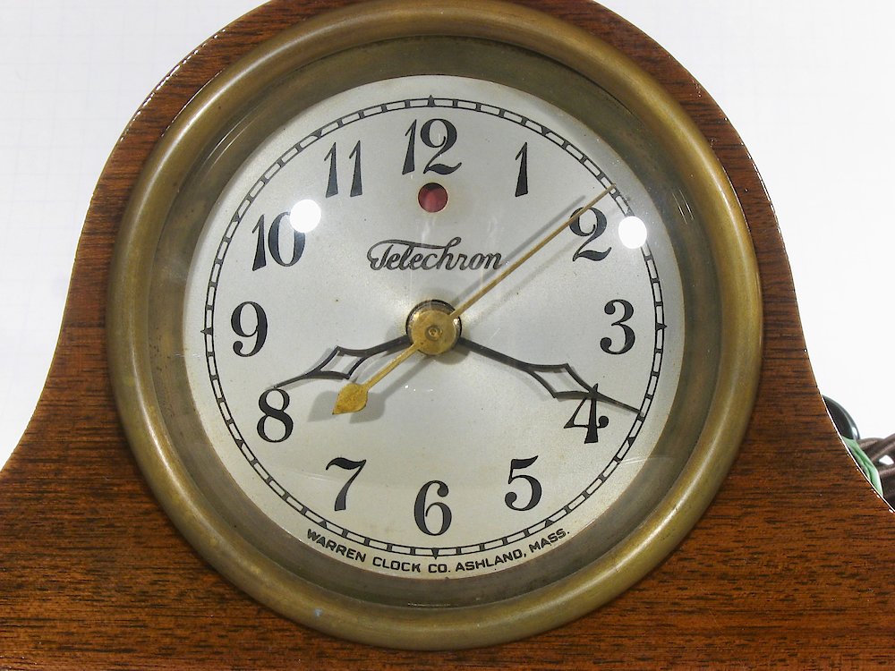 Telechron 331 Plymouth. Telechron 331 Plymouth Clock Example Photo