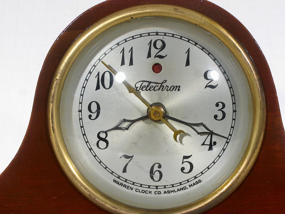 Telechron 331 Plymouth. Telechron 331 Plymouth Clock Example Photo