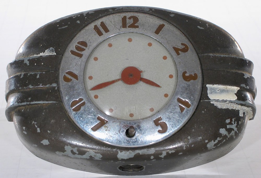 Westclox Auto Clock Bronze Finned 1936. Westclox Auto Clock Bronze Finned 1936 Clock Example Photo