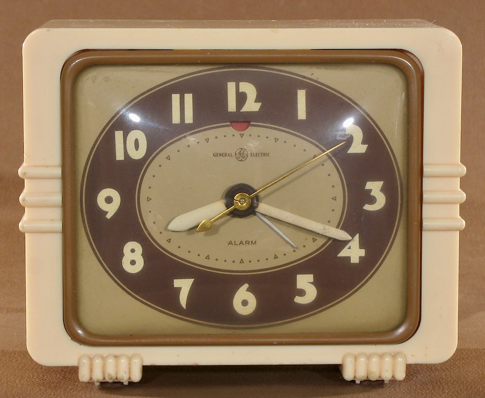 General Electric 7h118l. General Electric 7h118l Clock Example Photo