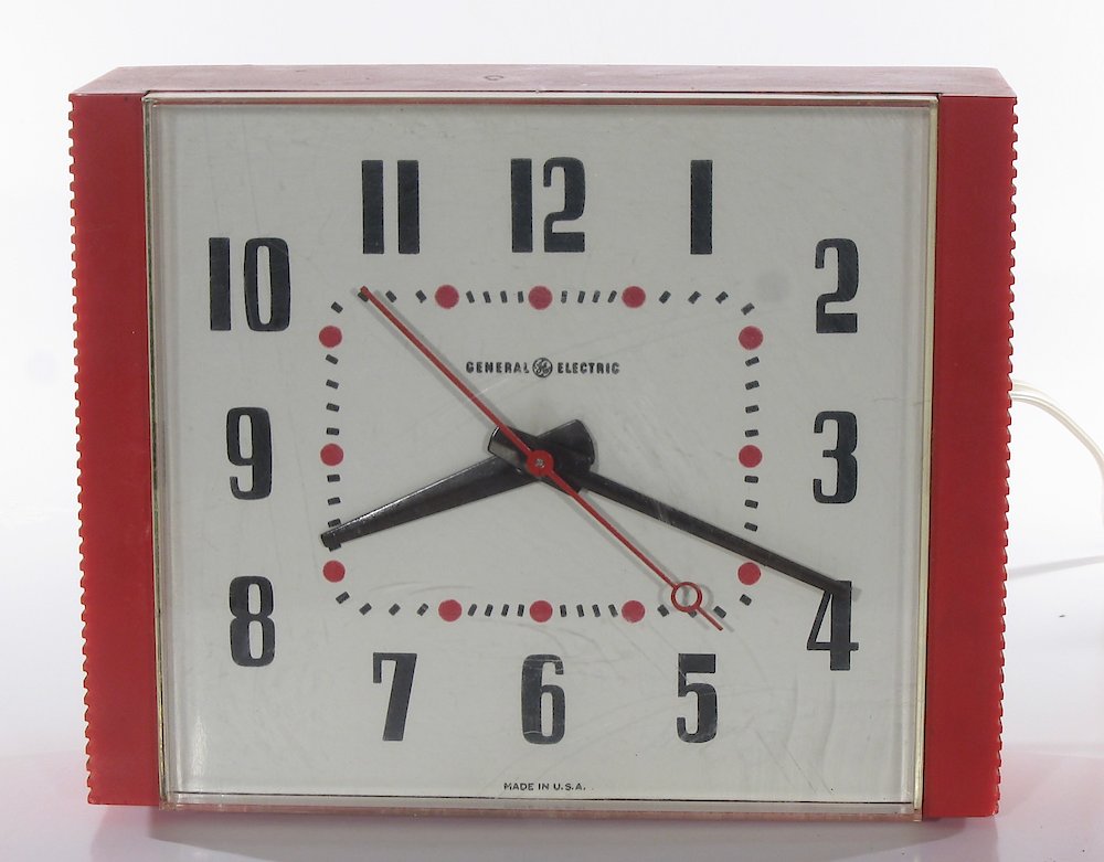 General Electric 2h38 Red. General Electric 2h38 Red Clock Example Photo