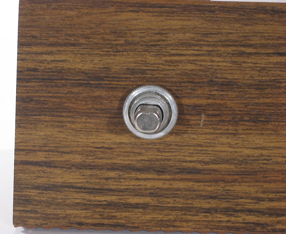 Westclox Moonbeam Style 3 Flashalarm Woodgrain. Westclox Moonbeam Style 3 Flashalarm Woodgrain Clock Example Photo