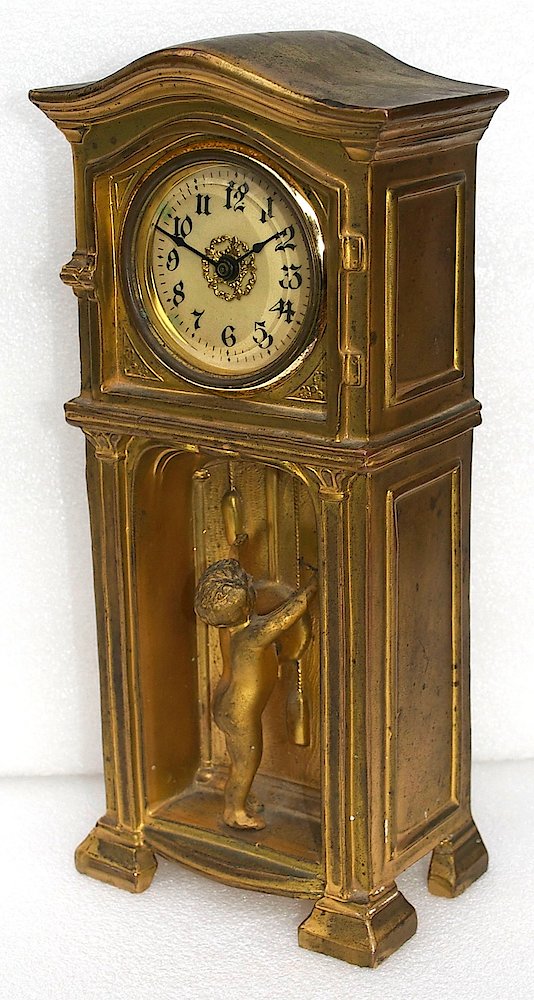 Westclox Plymouth Gold. Westclox Plymouth Gold Clock Example Photo