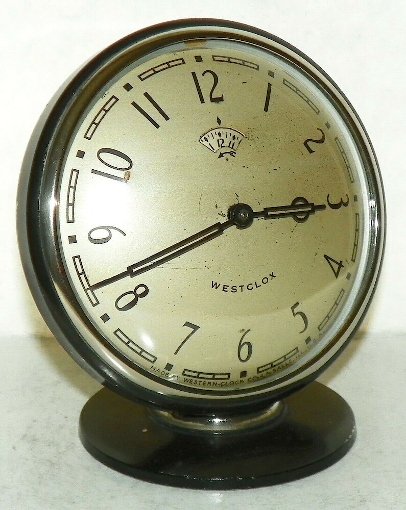 Westclox La Salle Style 2 Plain. Westclox La Salle Style 2 Plain Clock Example Photo