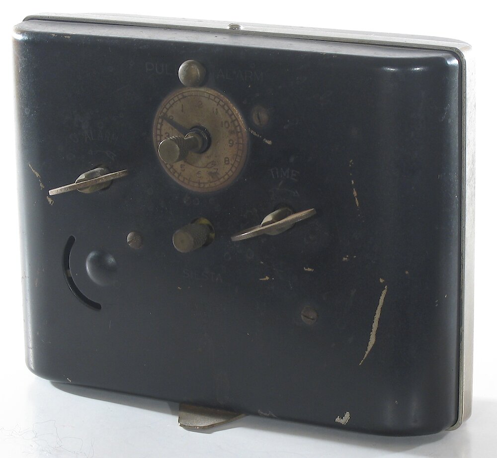 Westclox Siesta Black Plain. Westclox Siesta Black Plain Clock Example Photo