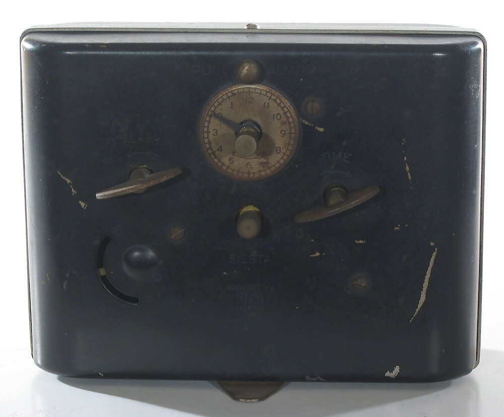 Westclox Siesta Black Plain. Westclox Siesta Black Plain Clock Example Photo