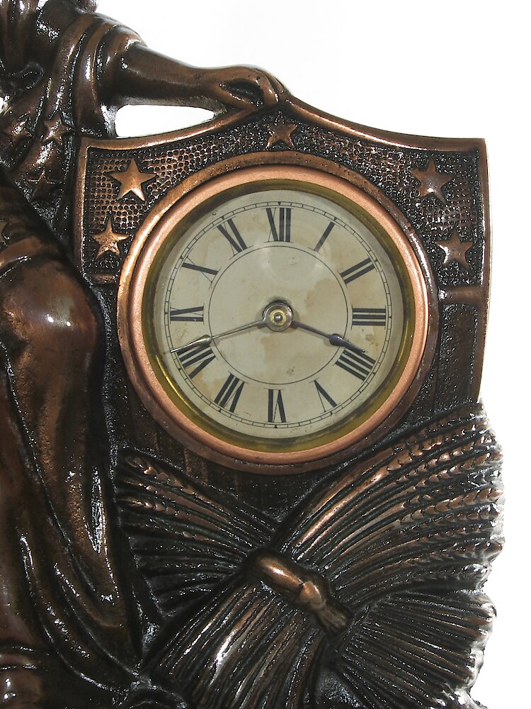 Golden Novelty Commerce Cast Front. Golden Novelty Commerce Cast Front Clock Example Photo