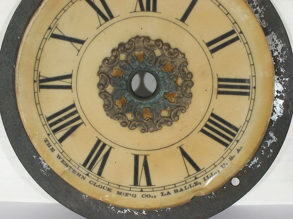 Westclox F W Gold Decorations Ivorine Dial. THE WESTERN CLOCK M'F'G. CO., LA SALLE, ILL., U.S.A.