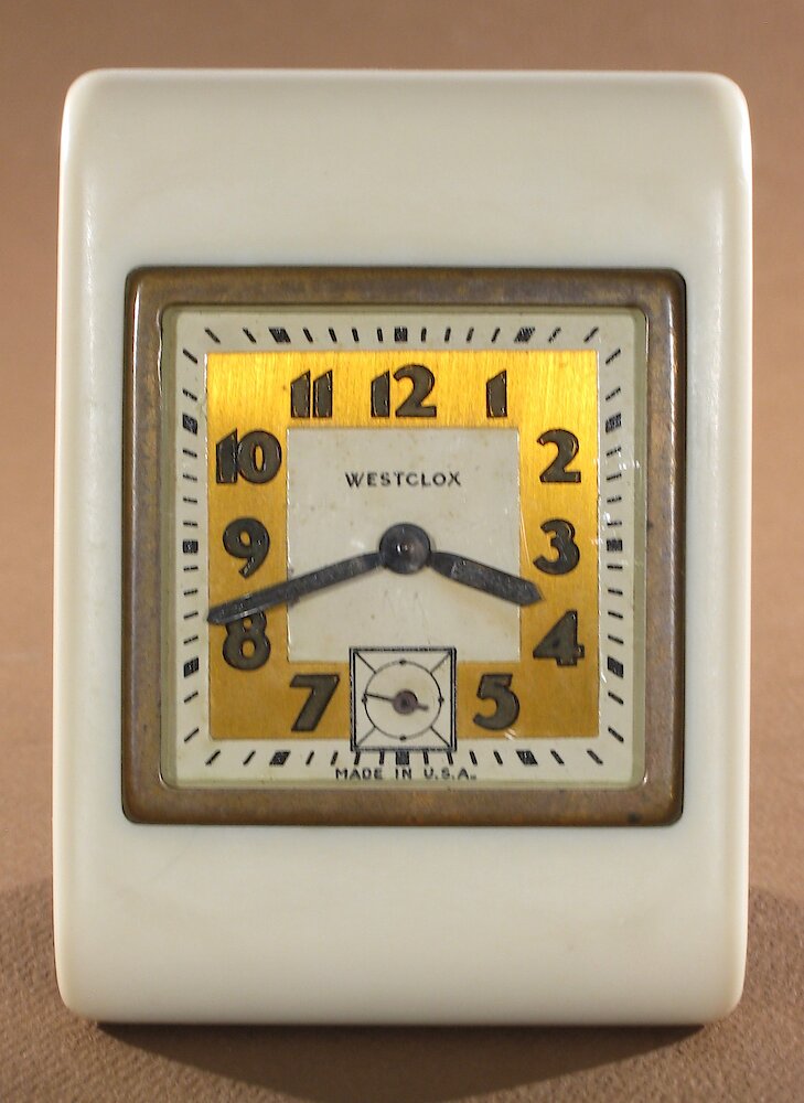 Westclox Pickwick Ivory. Westclox Pickwick Ivory Clock Example Photo