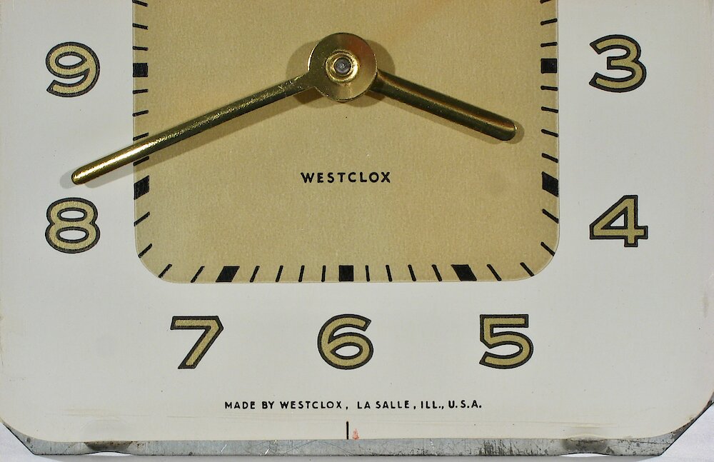 Westclox General Style 1 Ivory Plain. Westclox General Style 1 Ivory Plain Clock Example Photo