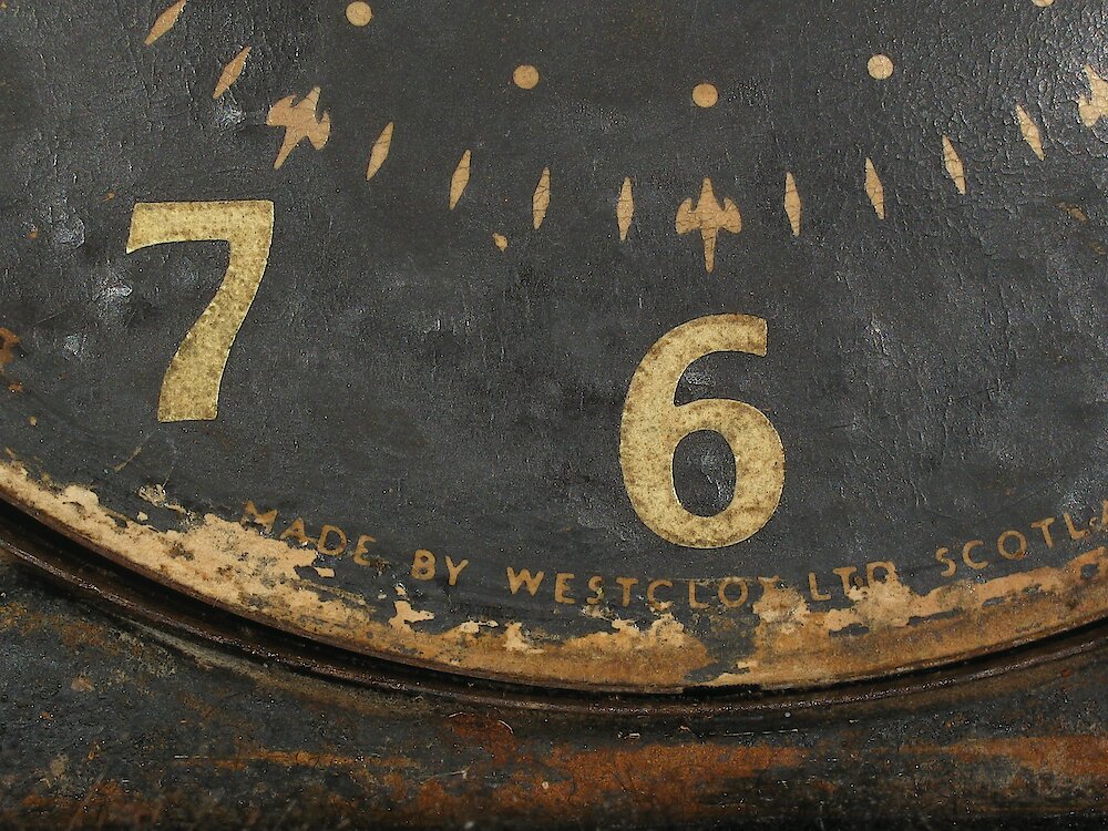 Westclox Scotland Sleepmeter Stars Dial Black. Westclox Scotland Sleepmeter Stars Dial Black Clock Example Photo