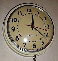 Westclox Manor Ivory S4a. Westclox Manor Ivory S4a Clock Example Photo