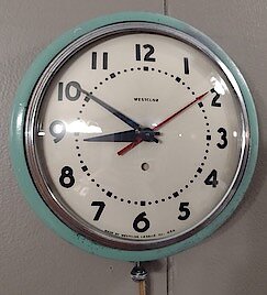 Westclox Manor Green S5b. Westclox Manor Green S5b Clock Example Photo