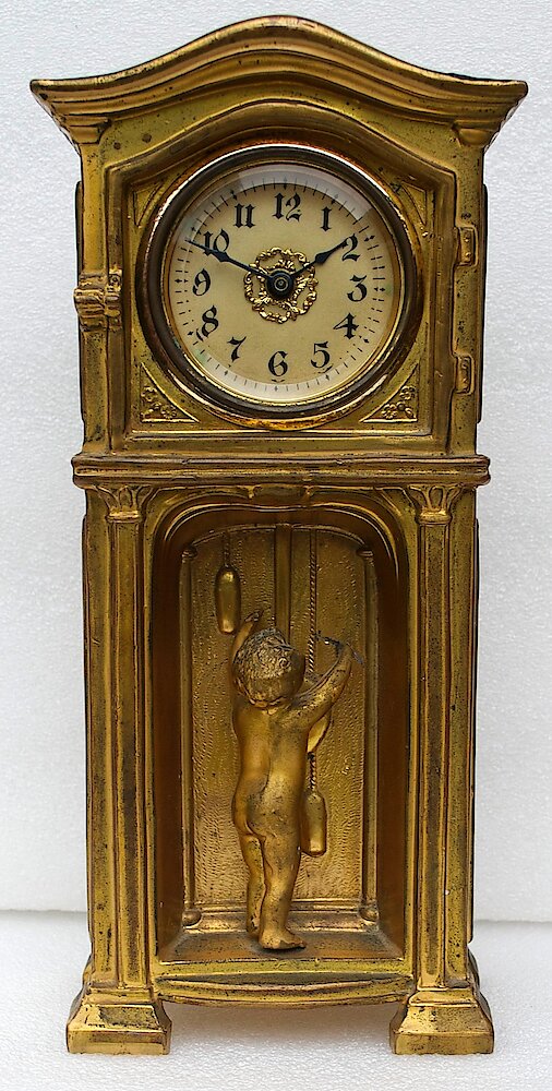 Westclox Plymouth Gold. Westclox Plymouth Gold Clock Example Photo