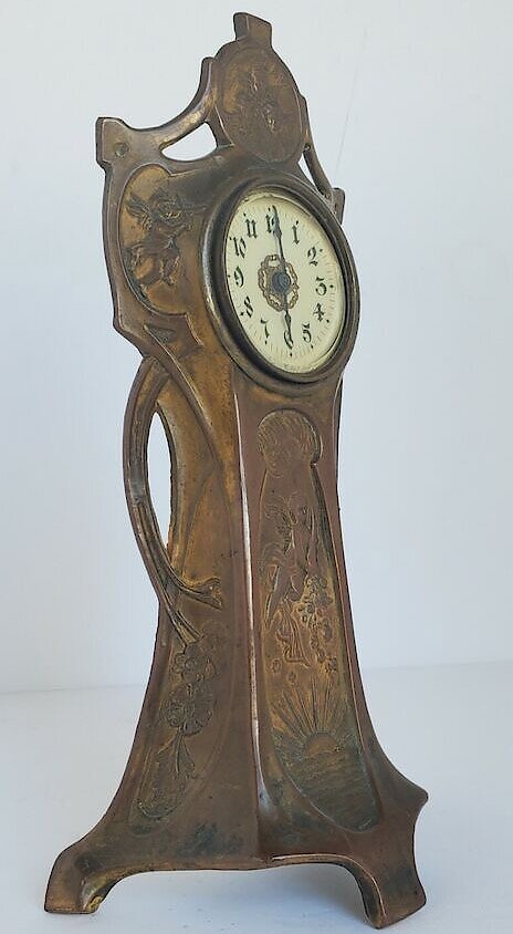 Westclox Cremona Gold Plate. Westclox Cremona Gold Plate Clock Example Photo