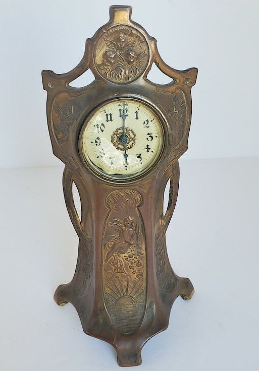 Westclox Cremona Gold Plate. Westclox Cremona Gold Plate Clock Example Photo