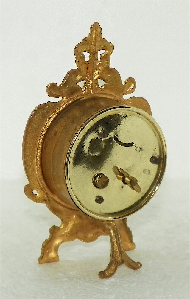 Westclox Versailles Gold Plate. Westclox Versailles Gold Plate Clock Example Photo