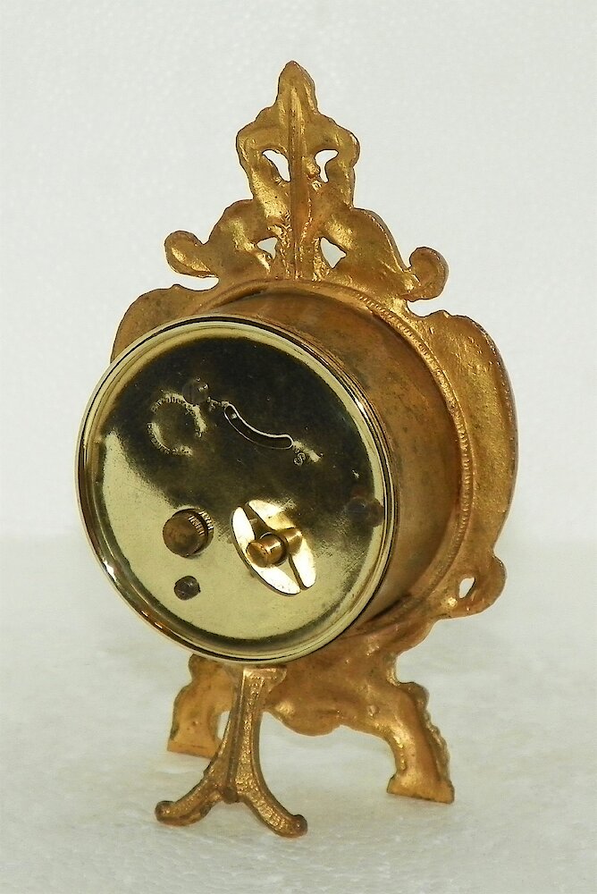 Westclox Versailles Gold Plate. Westclox Versailles Gold Plate Clock Example Photo