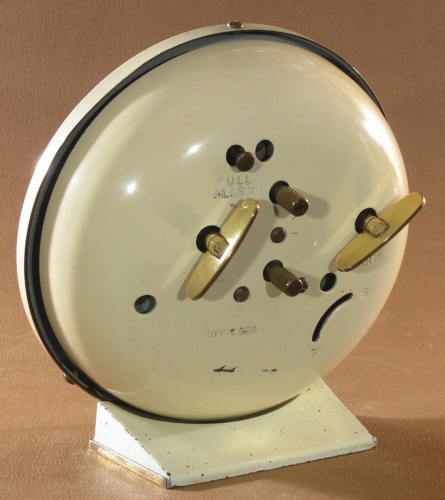 Westclox Big Ben Style 6 Loud Alarm Ivory Plain. Westclox Big Ben Style 6 Loud Alarm Ivory Plain Clock Example Photo