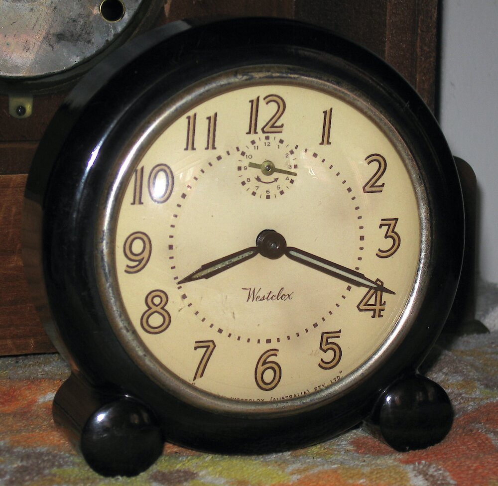 Westclox Australia Bell Bird Mahogany Luminous. Westclox Australia Bell Bird Mahogany Luminous Clock Example Photo